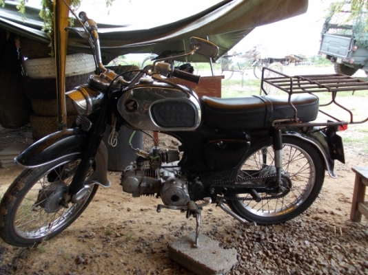 ขาย c200 ถูกๆเดิมเครื่องดีมากครับ