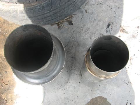 ขายท่อซิ่ง 2ใบครับ ราคาถูกๆๆครับเหมาเหลือไบเดียวครับ