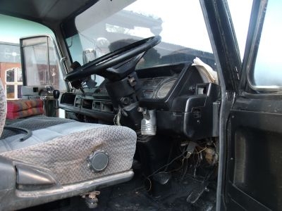 ขายหกล้อดั้มพ์  NISSAN  DIESEL เครื่อง  WO6D  165  แีรง