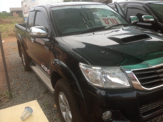 ขายด่วน วีโกแชมป์ใหม่ปี56ใช้งาน2100 กม