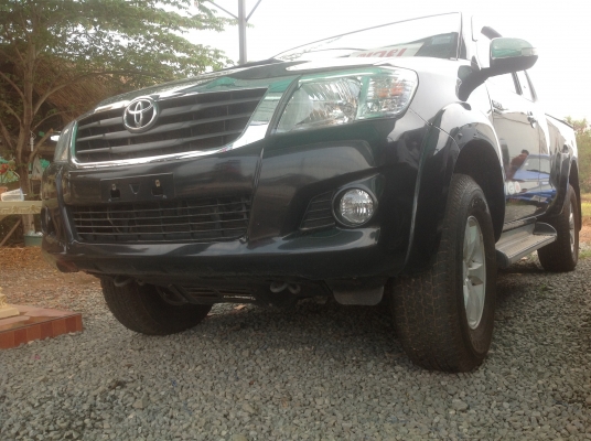 ขายด่วน วีโกแชมป์ใหม่ปี56ใช้งาน2100 กม