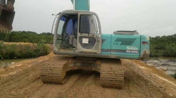 รายละเอียด ขายด่วน!!! Kobelco sk200.Mark 6 YN-10  ซุปเปอร์ตัวสุดท้ายสภาพสวย เอกสารพร้อม