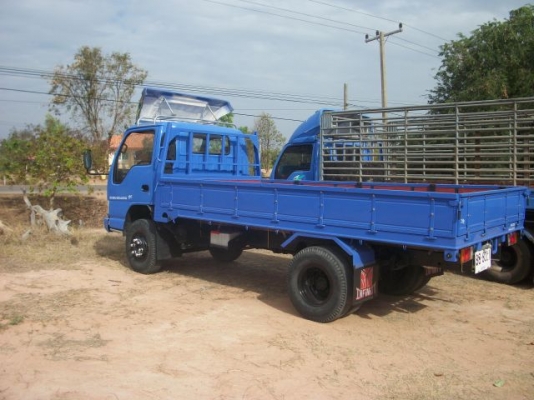 ขายด่วน ISUZU NQR 120 ตัวพิเศษ ต้องการเงินไปซื้อที่ดิน