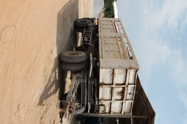 ลูกพ่วงสิบล้อ  สภาพ ดี  ทำนิด หน่อย   ติด ต่อ โด่ง 0899388002