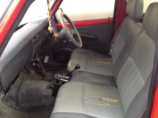 ขายกะบะเล็ก สภาพดี เจ้าของขายเอง 58000