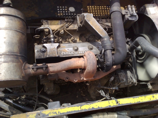 ขายรถแบคโฮ KOMATSU PC 150-3 สภาพโซ่หนาเอวแน่นเครื่องปั้มเป็นรุ่น 5 บูมอามไม่มีปะด่วนๆเอกสารใบสัญญาซื้อขาย