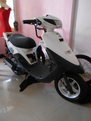 ขาย Zr super Jog ของแน่น 13,000 บาทไทย