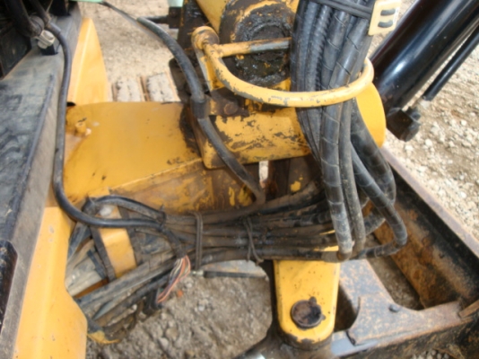 เก่านอกแท้ ค่ะ รถขุด Caterpillar 305CR จากญี่ปุ่น สภาพสวยพร้อมใช้งานแน่นอน สนใจโทรเลยค่ะ 087-3310254 เจี๊ยบค่ะ เก่านอกแท้ ค่ะ รถขุด Caterpillar 305CR จากญี่ปุ่น สภาพสวยพร้อมใช้งานแน่นอน สนใจโทรเลยค่ะ 087-3310254 เจี๊ยบค่ะ