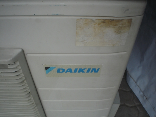 แอร์ไดกิ้น18000BTUสภาพเย็นเงียบ ยี่ห้อห้างแท้ราคา8800บาท