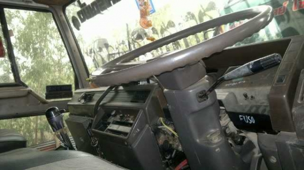 ขายรถหัวลาก MITSUFUSO TURBO 220 แรงสวยพร้อมใช้