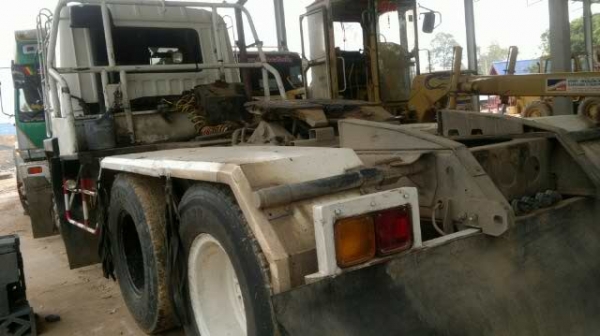 ขายรถหัวลาก MITSUFUSO TURBO 220 แรงสวยพร้อมใช้