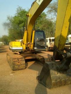 ขายรถแบคโฮ KOBELCO MARK-3 เครื่องดีไฟฟ้าเต็มเอวแน่นเอกสารใบแจ้งจำหน่าย