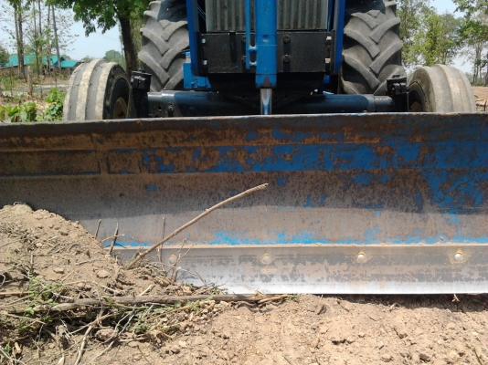 FORD 6600 เสื้อลายตัวเต็ม ไม่ผสม สภาพดีพร้อมใช้ ขายถูก