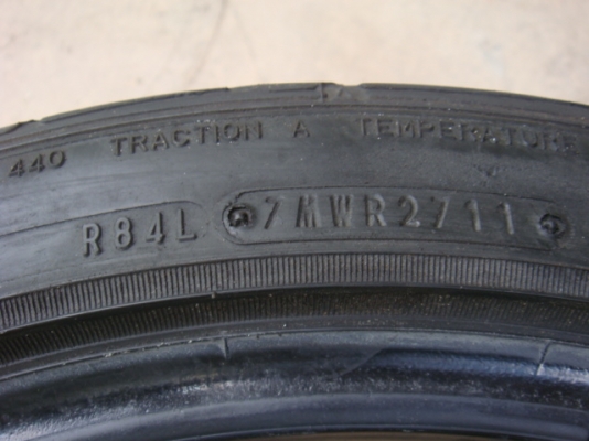 ขายยาง 205/45/17 ปื 11 ขายยาง 205/45/17 ปื 11