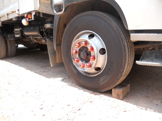 รถบรรทุก สิบล้อ 1 เพลา HINO 500 สภาพเยี่ยม รถบรรทุก สิบล้อ 1 เพลา HINO 500 สภาพเยี่ยม