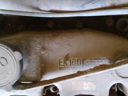 EK100 เครื่อง HINO 6 สูบ พร้อมเกียร์