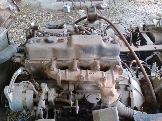 คุณ ประยูรกัลยาสกุลจองด้วยวาจาISUZU110 4BE1 เครื่อง110 CC