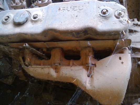 คุณ ประยูรกัลยาสกุลจองด้วยวาจาISUZU110 4BE1 เครื่อง110 CC