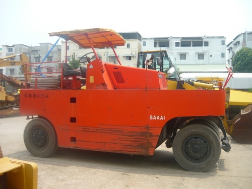 รถบด 9 ล้อยาง Sakai TS150 เพิ่งเหยียบถึงไทย ราคา 790,000