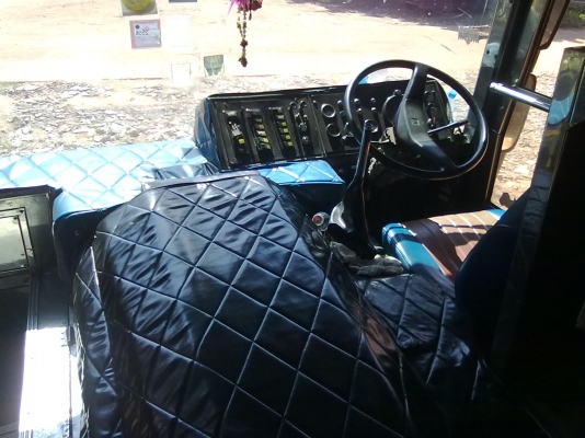 รายละเอียด ขายด่วนรถบัสรับส่งนักเรียน 50 ที่นั่ง สภาพพร้อมใช้งาน ยี่ห้อ Nissan