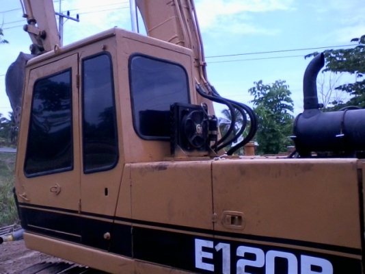 ขายด่วน รถแม็คโคร CAT 120 B.