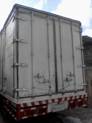 ขายตู้ 6บาน6ล้อเก่า