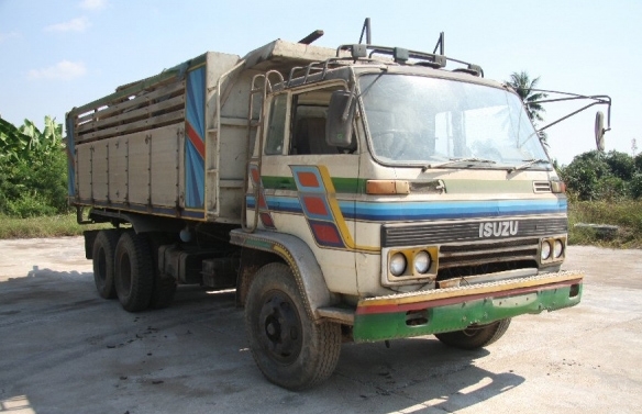 ขาย 10 ล้อ เพลาเดียว Isuzu 160 แรง เดิมๆ