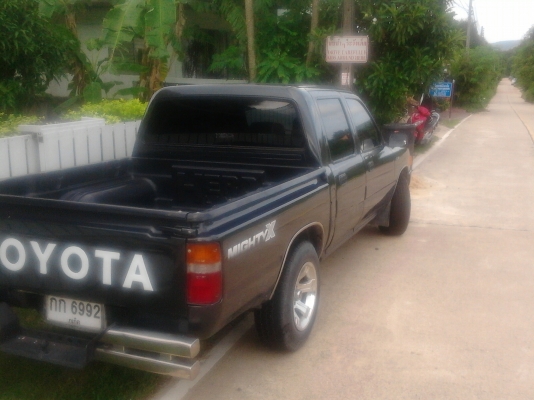 Toyota Hilux Mighty X