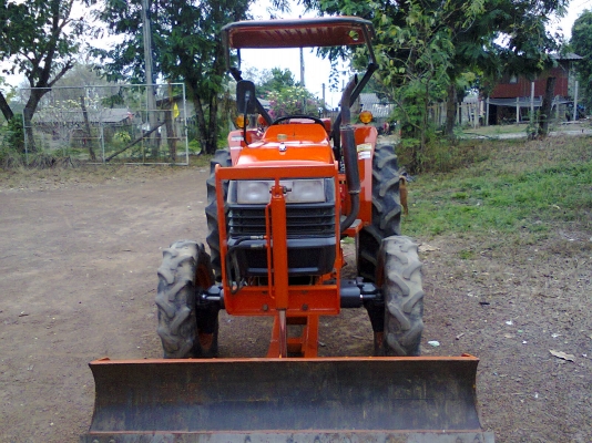 ต้องการขายรถไถคูโบต้า 4508 ใช้งานได้ทันที มีดันหน้า ผาน6 โรตารี่ เอกสารพร้อมโอน