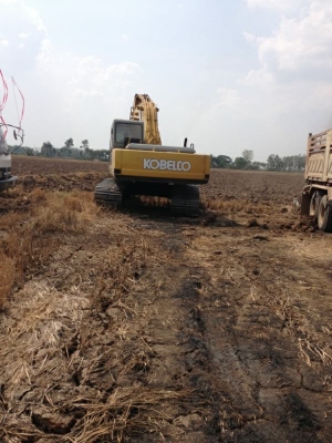 KOBELCO SK200 MACK III เก๋งเทา ซ๊เรียล17000 KOBELCO SK200 MACK III เก๋งเทา ซ๊เรียล17000
