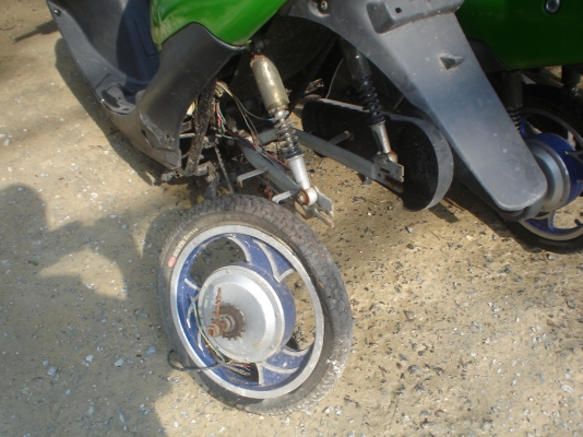 ลดให้ใจถึงมี 6 คัน ต้องเช็คซ่อม  เหมาๆๆ หมดถูกๆๆ12500บาท