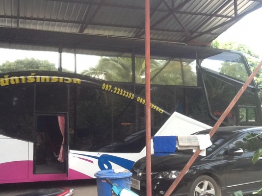 ขาย6ล้อแอร์ ทรงใบไม้ มีห้องล่าง ขาย6ล้อแอร์ ทรงใบไม้ มีห้องล่าง