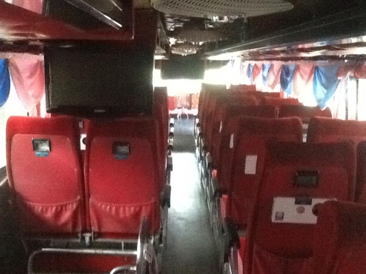 ขาย6ล้อแอร์ ทรงใบไม้ มีห้องล่าง ขาย6ล้อแอร์ ทรงใบไม้ มีห้องล่าง