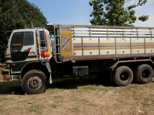 10ล้อดั้ม HINO FM3M ปี38 ดั้มมิเนียม มีระบบลากลูก ยาง90\% 10ล้อดั้ม HINO FM3M ปี38 ดั้มมิเนียม มีระบบลากลูก ยาง90\%