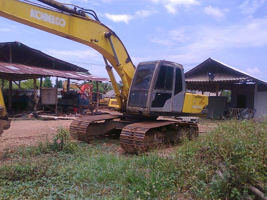 ขานด่วน..รถแบคโฮ KOBELCO SK200 M3 YN 15981 รถสวย พร้อมใช้งาน มีเอกสารชุดจดทะเบียนครบ.