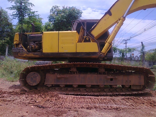 ขานด่วน..รถแบคโฮ KOBELCO SK200 M3 YN 15981 รถสวย พร้อมใช้งาน มีเอกสารชุดจดทะเบียนครบ.