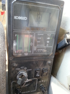 รถขุดดิน SK60-1 มาร์คทรี รถอยู่ที่ C.S หลักสี่ สภาพสวย ชั่วโมงใช้งานน้อย  โทร.081-373-0559