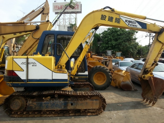 รถขุดดิน SK60-1 มาร์คทรี รถอยู่ที่ C.S หลักสี่ สภาพสวย ชั่วโมงใช้งานน้อย  โทร.081-373-0559