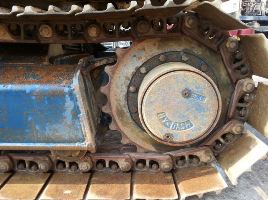 รถขุดดิน SK60-1 มาร์คทรี รถอยู่ที่ C.S หลักสี่ สภาพสวย ชั่วโมงใช้งานน้อย  โทร.081-373-0559