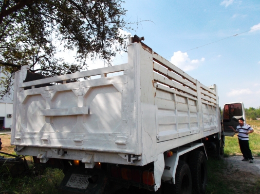 ขายด่วนรถสิบล้อสองเพลาดรั้มFM3HเครืองHO7D195แรงม้า