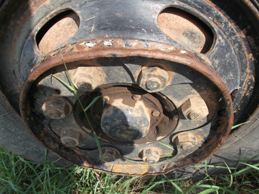 ขายด่วนรถสิบล้อสองเพลาดรั้มFM3HเครืองHO7D195แรงม้า