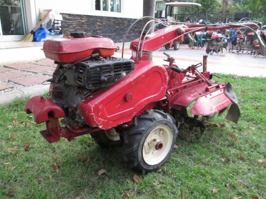 รหัส:13001133รถพรวนดินเดินตามเครื่องเบนชิลG510L(5.0ps)เป็นรุ่นกระทัดรัดชุดพรวนดินกว้าง40cm.