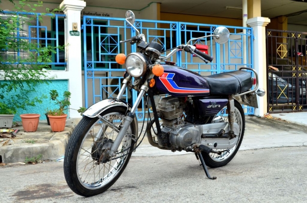 Honda Jx110 S2 สไตล์คลาสสิค ทะเบียนแท้ ภาษีเต็ม 57 พร้อมโอน Honda Jx110 S2 สไตล์คลาสสิค ทะเบียนแท้ ภาษีเต็ม 57 พร้อมโอน