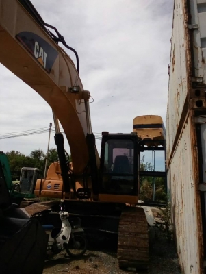 CAT 330C