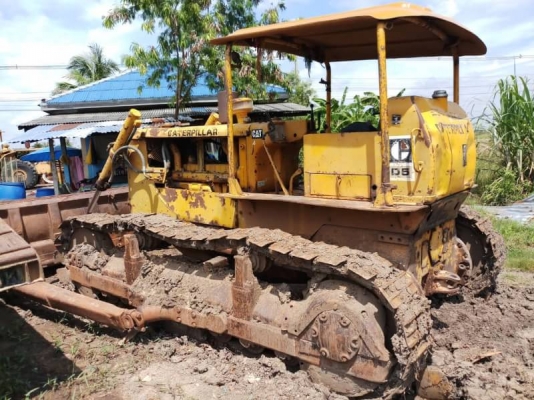 CAT D5