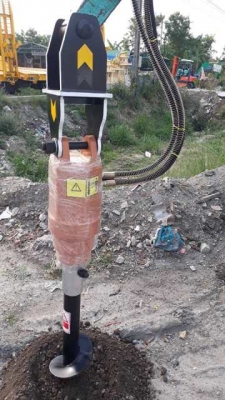 ขายรถสว่านเจาะดิน KOBELCO 20 SR เครื่อง Yanmar.3TN