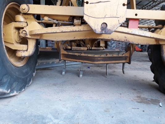 รถเกรด CAT 140 K ราคา 5,500,000 รถกทม. รถเกรด CAT 140 K ราคา 5,500,000 รถกทม.