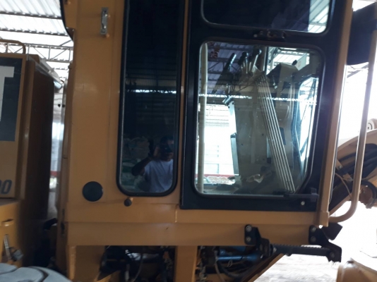 รถเกรด CAT 140 K ราคา 5,500,000 รถกทม. รถเกรด CAT 140 K ราคา 5,500,000 รถกทม.