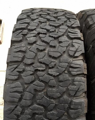 ขายBF All-Terrain ko2 265x75x16 ดอกหนวดสะพานยางเต็มๆทุกเส้น  ปี16 สภาพใหม่
