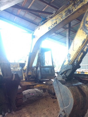 ขายแบคโฮ komatsu pc120-5